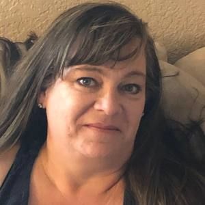 Meet your Posher, Lena